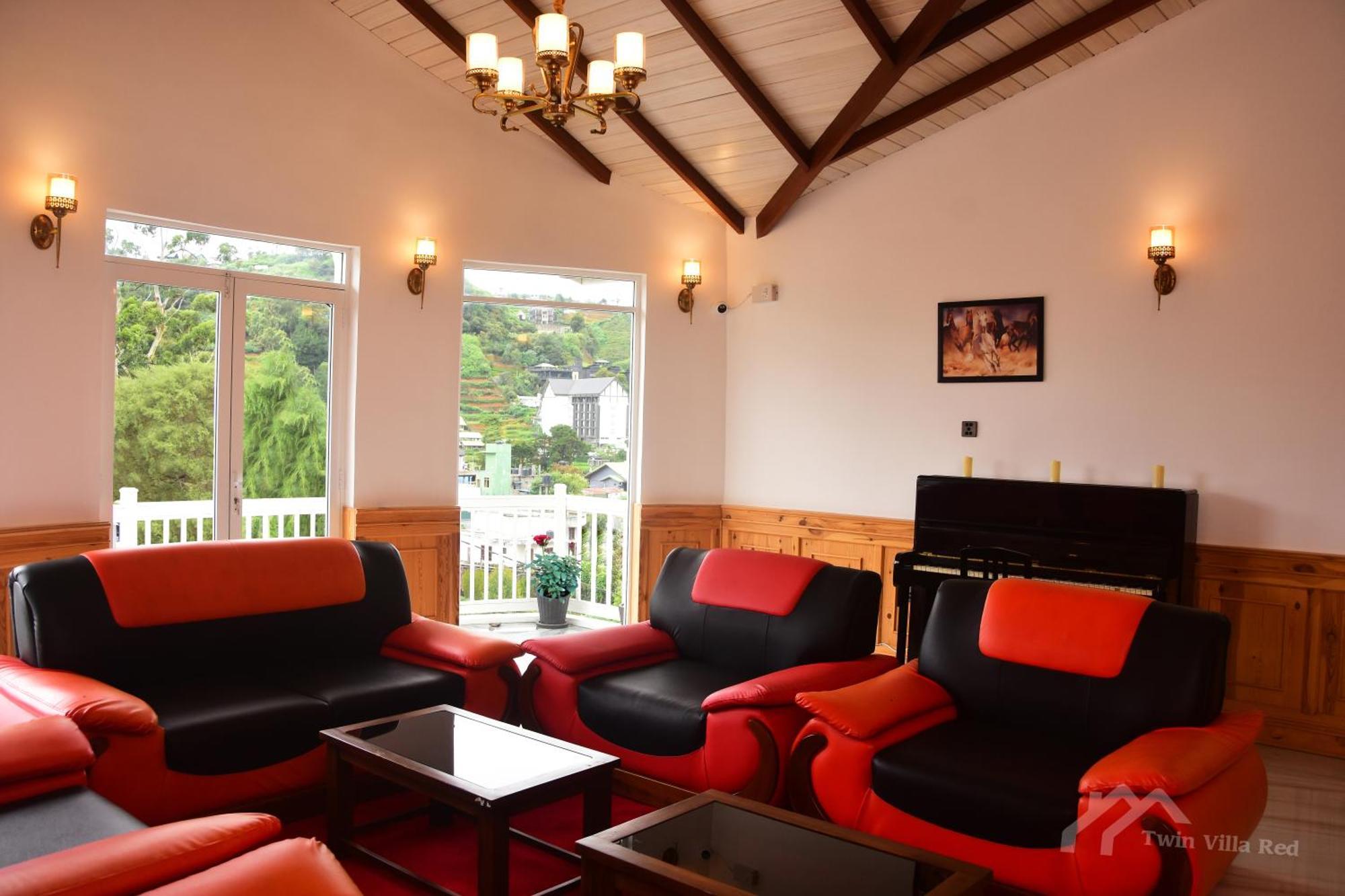 Twin Villa Red Νουβάρα Ελίγια Εξωτερικό φωτογραφία