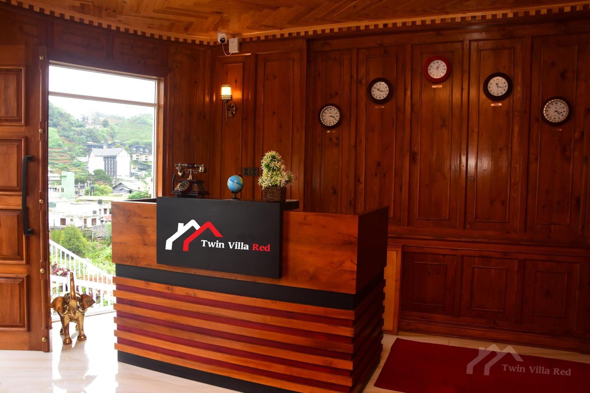 Twin Villa Red Νουβάρα Ελίγια Εξωτερικό φωτογραφία